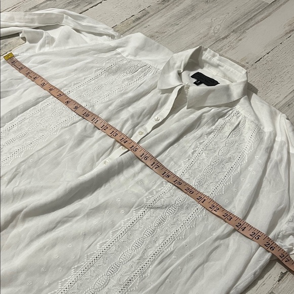 Nili Lotan White Blouse with Embroidered Details Size Small - Picture 6 of 9